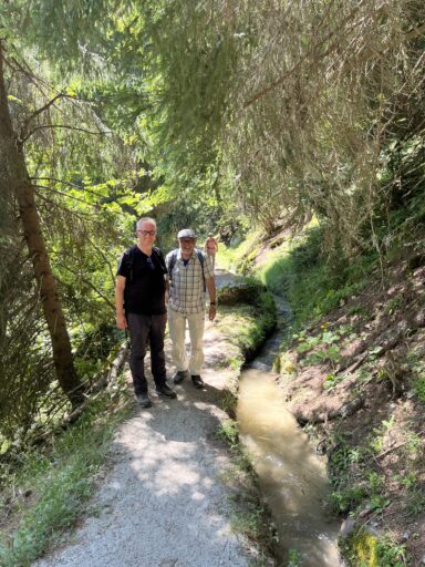 Peter und WanderFritz Foto: Ingrid